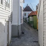 Sunny Terrace In Centre - Charming House Σπίτι διακοπών Μπέργκεν