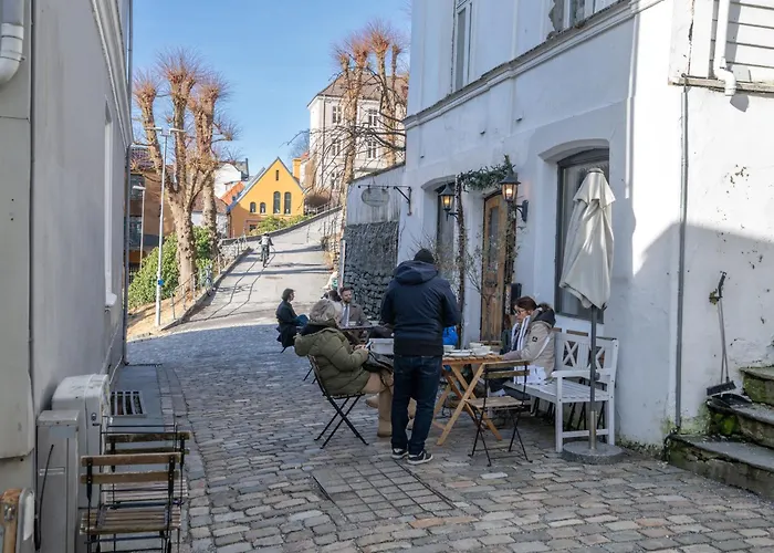 Feriehus Sunny Terrace In Centre - Charming House